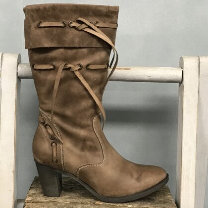 Texas Taupe  -  40  € 65,-
