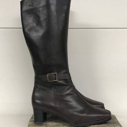 Verona ST  -  37,5 (H)   € 60,-