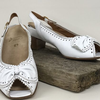 99168 Napoli  -  36,5 (H)  € 45,-