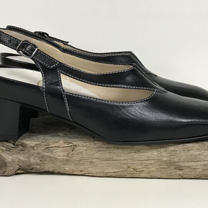 68118 Livorno  -  37 (H)  € 50,-