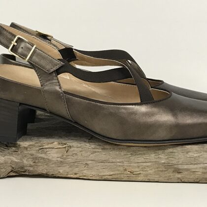 88161 Livorno -  37 (H)  € 45,-