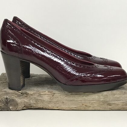 93526 Dolly  -  37  € 50,-