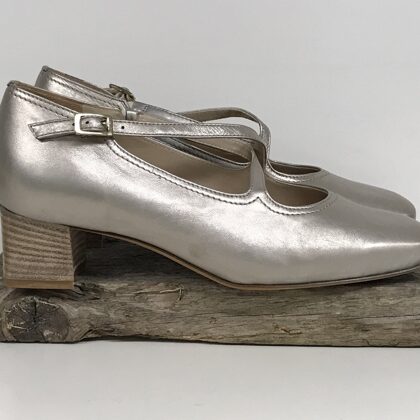 77664 Laveno  -  38 (J)  € 45,-