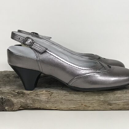 98103 Boston  -  35 (H)  € 45,-