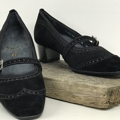 87690 Laveno  -  38,5 (H)  € 50,-