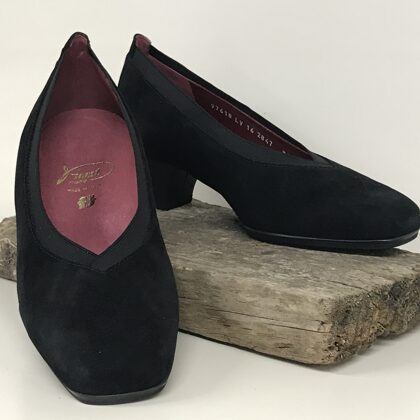 97618 Livorno  -  39,5  € 50,-