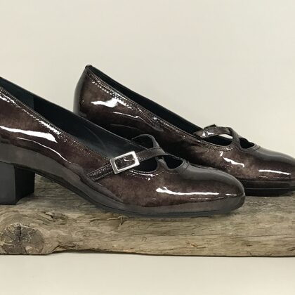 07646 Varese  -  40 (H)  € 50,-