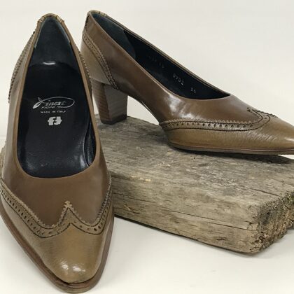 40637 Asia  -  40 (G)  € 50,-
