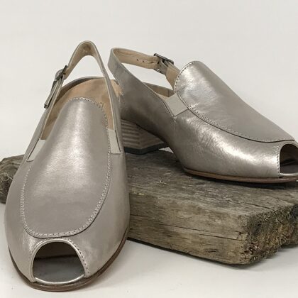 59186 Como  -  40 (K)  € 40,-