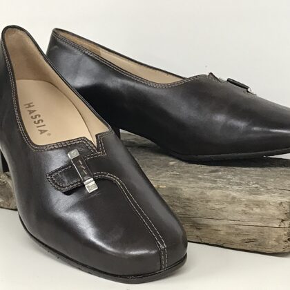 0303340 Evelyn J  -  36,5 (G)  € 50,-