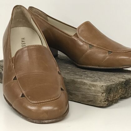 9303430 Estella K  - 39 (G)  € 40,-