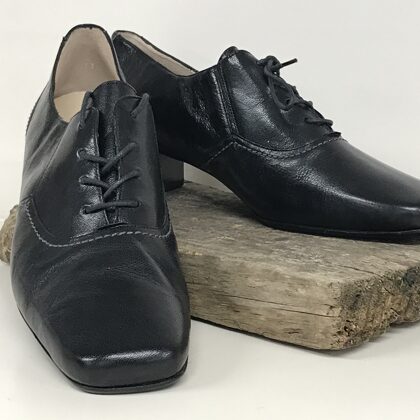 4303160 Elena G  -  40 (G)  € 50,-