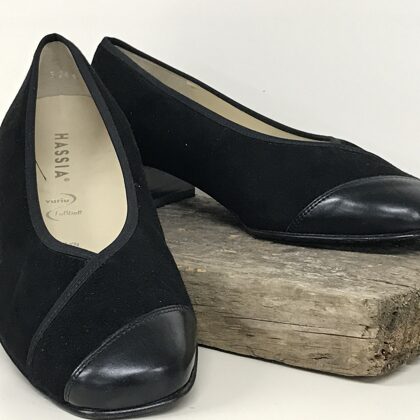 8303320 Evelyn  J  -  40 (G)  € 50,-