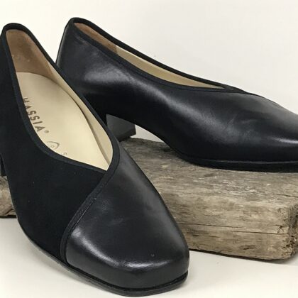 303320 Estella K  -  40,5 (G)  € 50,-