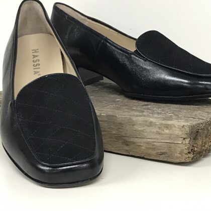6303440 Estella K  -  40,5 (G)  € 50,-