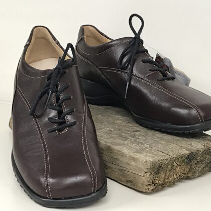 91562 Bordeaux  -  37,5  € 50,-