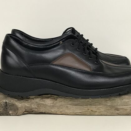 Kastner 42449 -  37 (H)  € 50,- 