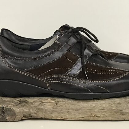 86332 Mocca Kelly  37,5 (K)  € 50,-