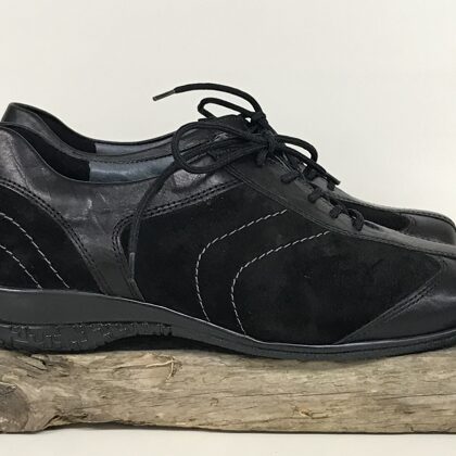81008 Kim  38,5 (K)  € 50,-
